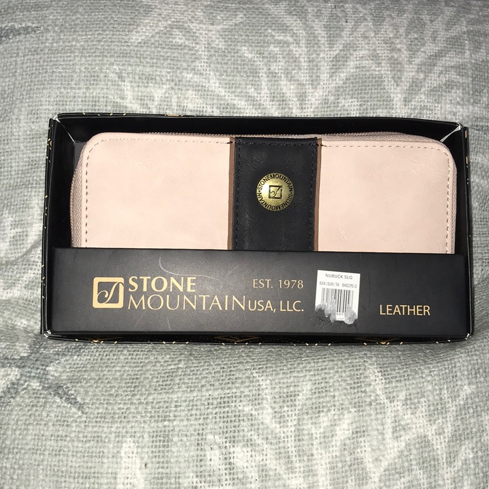 Stone Mountain Leather Wallet